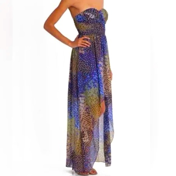 Max & Cleo Dresses & Skirts - Max and Cleo peacock high-low dress